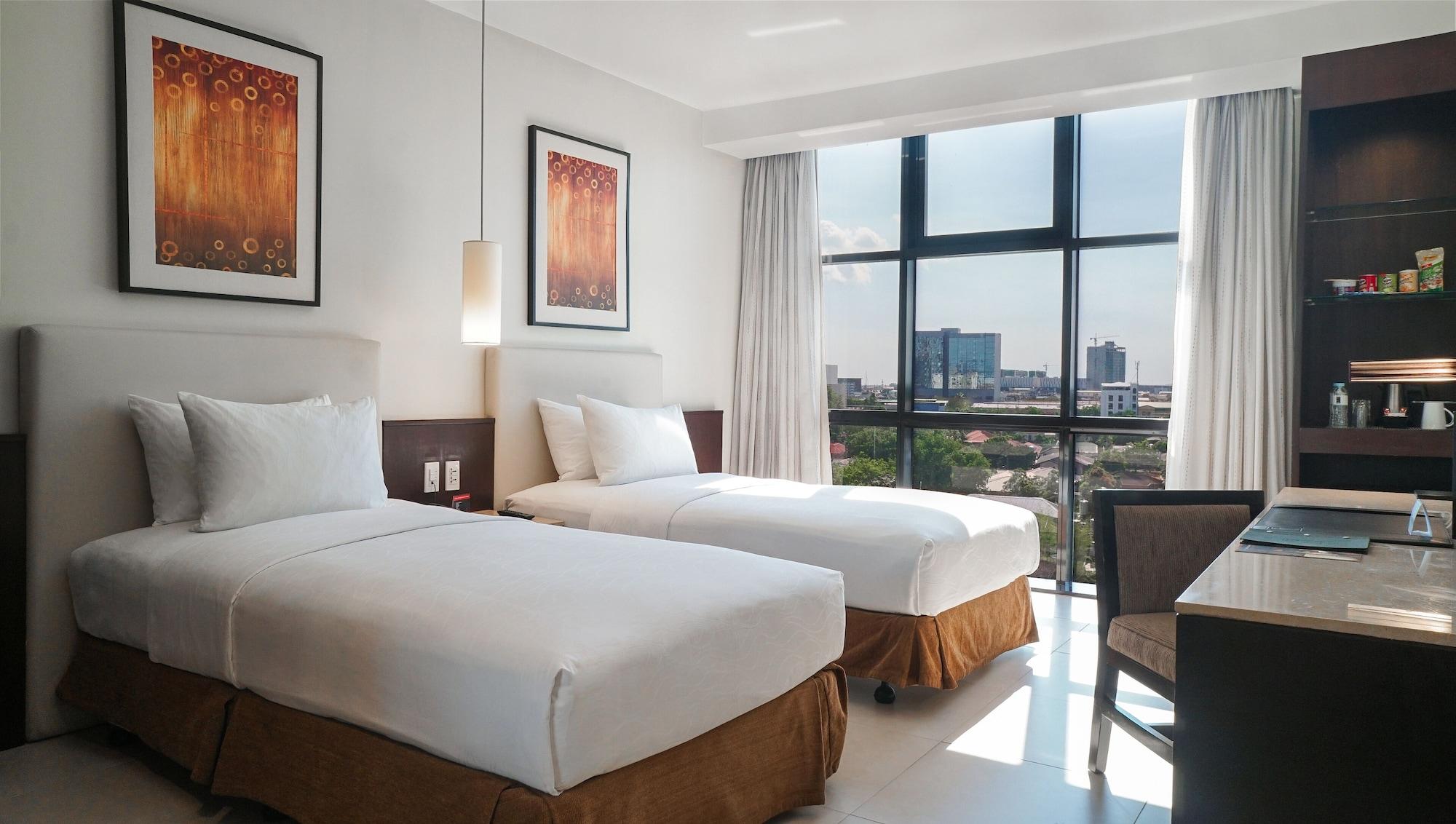The B Hotel Alabang Muntinlupa City Exterior photo