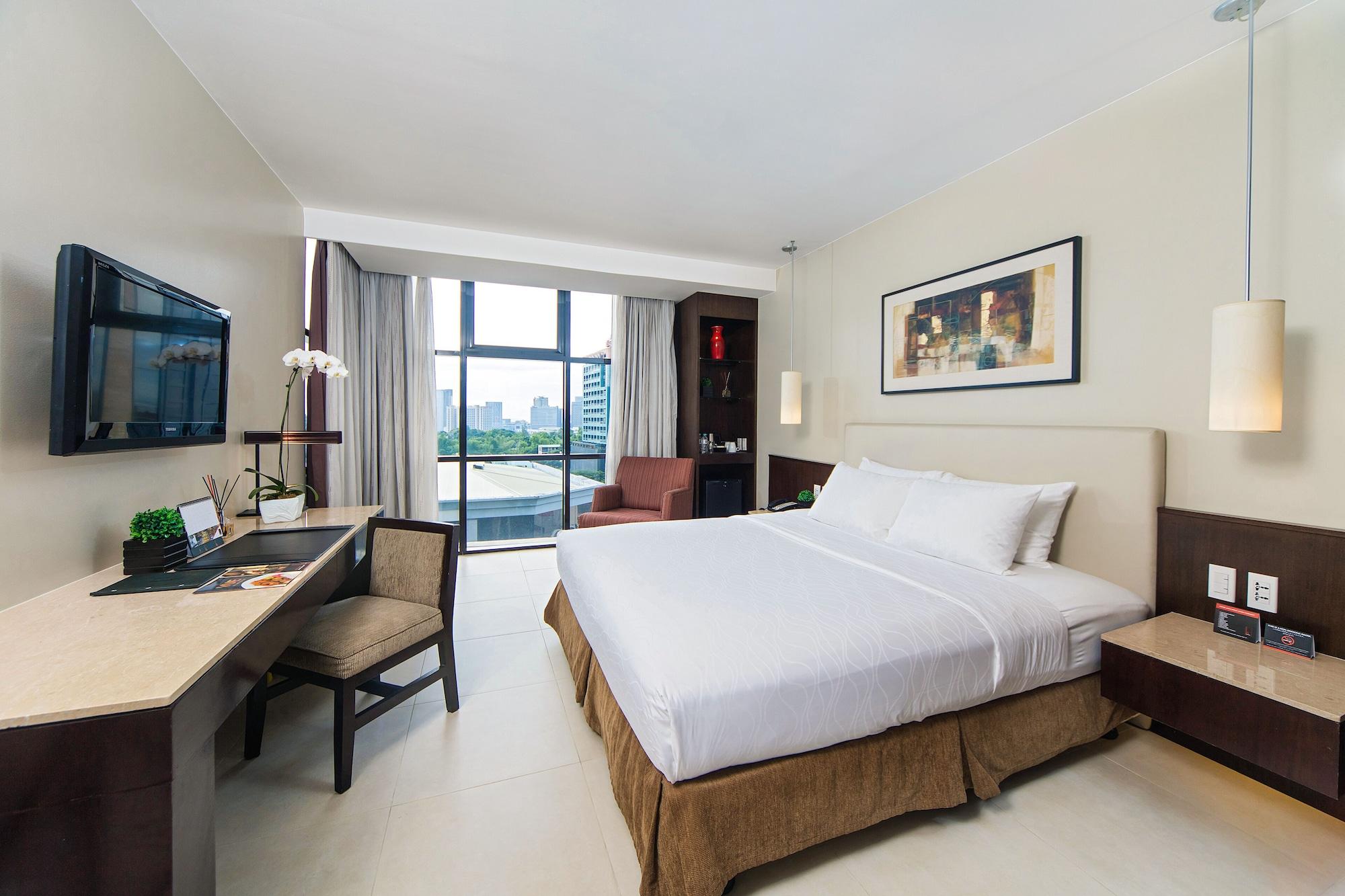 The B Hotel Alabang Muntinlupa City Exterior photo